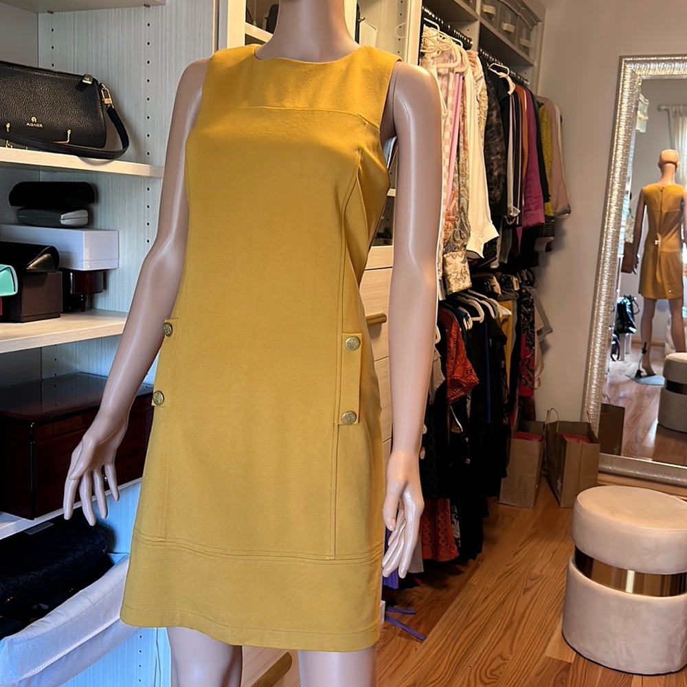 VINCE CAMUTO Sleeveless Dress